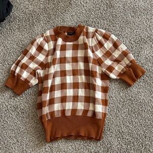 Ann Taylor Men's Sweater in Brown and Cream Checkered Pattern